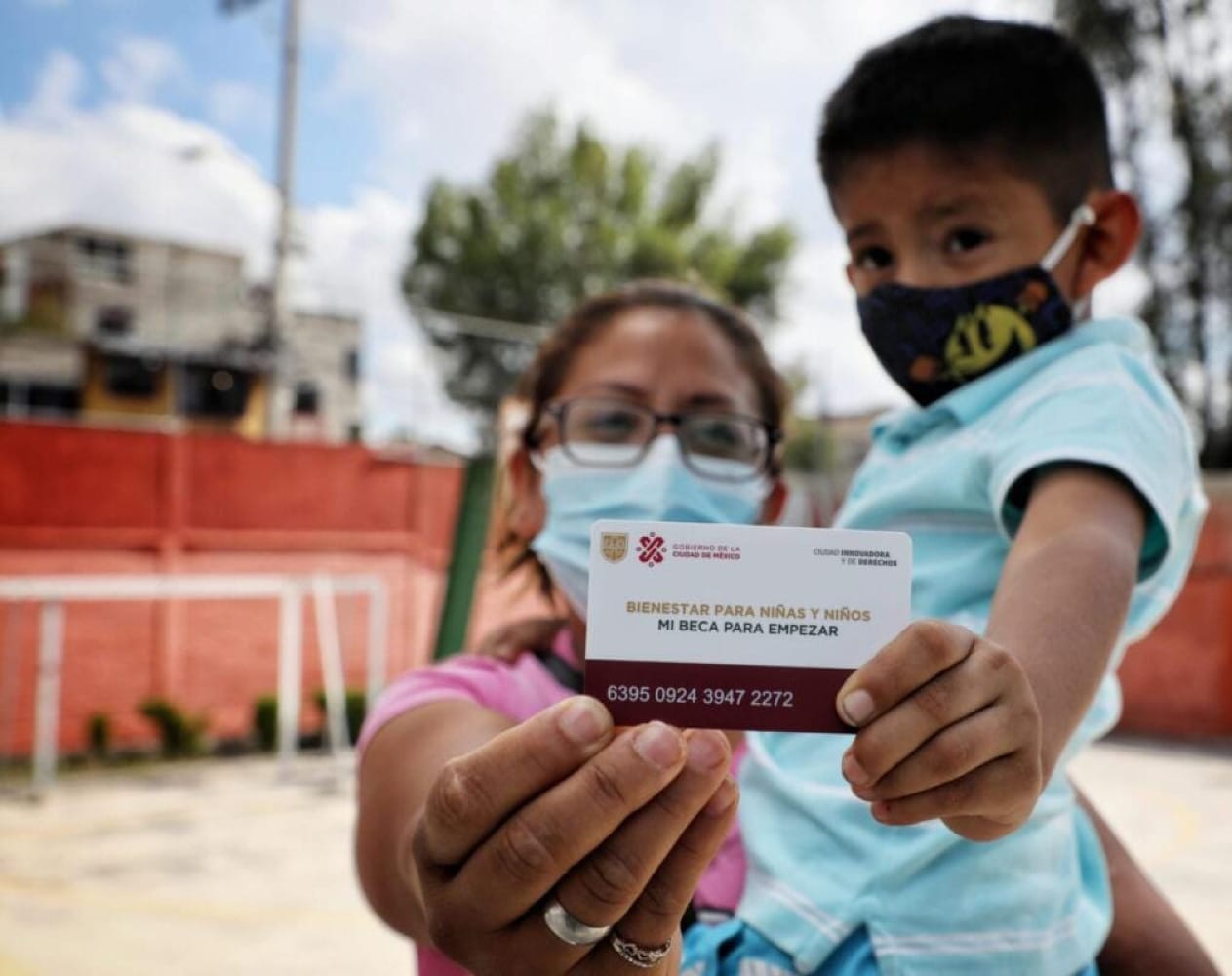 ¡ADELANTAN LA BECA A LA CHAVIZA!