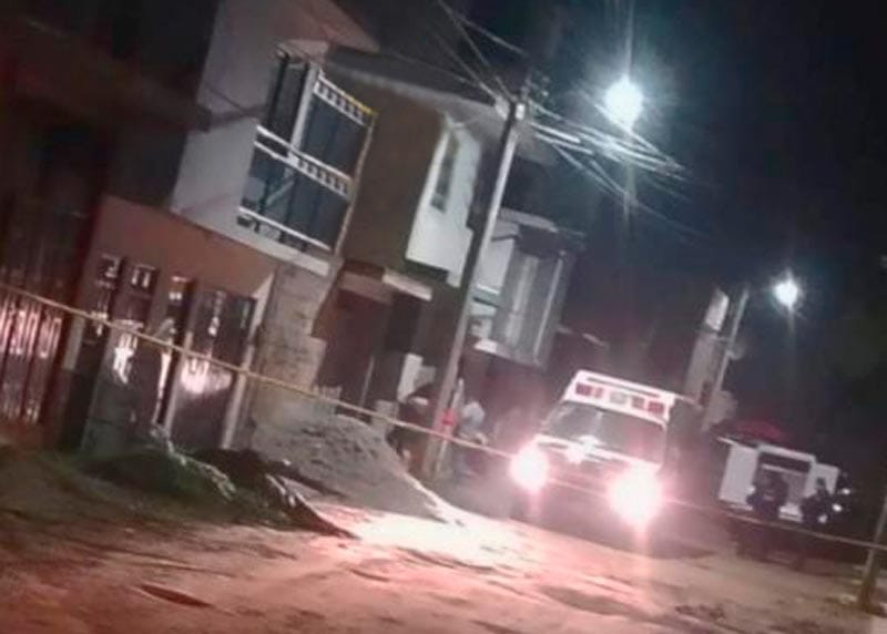 ¡ASESINAN A CARPINTERO EN ASALTO EN XALAPA!