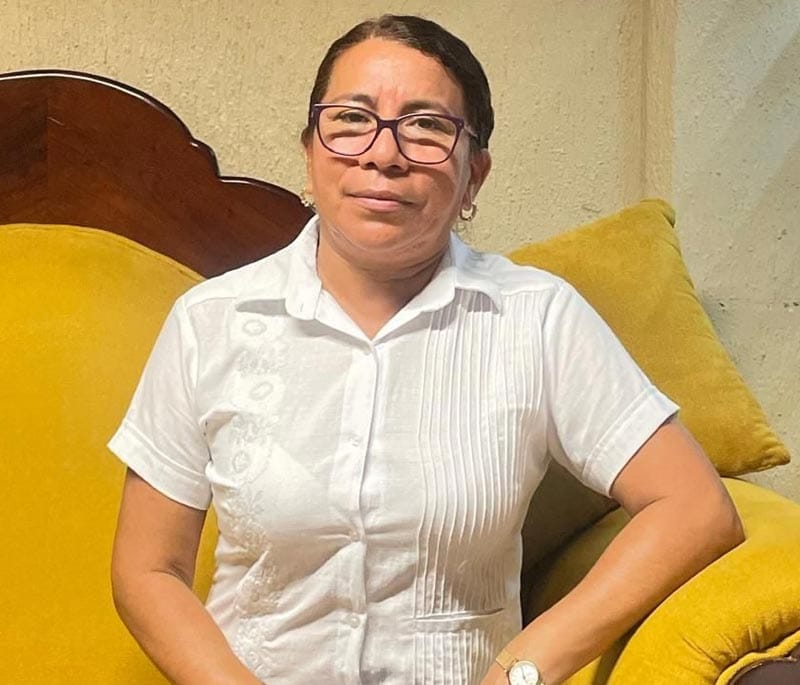 ¡SE BAJAAAN! - SIGUEN LAS RENUNCIAS