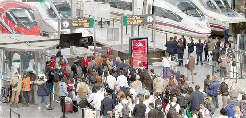 ¡MAS DE 10,00 PERSONAS Y 30 TRENES AFECTADAS POR UN GRAVE SABOTAJE EN  EL AVE MADRID-SEVILLA!