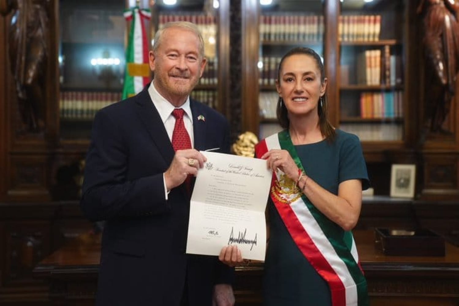 ¡SHEINBAUM RECIBE CARTAS CREDENCIALES DEL NUEVO EMBAJADOR DE EU!
