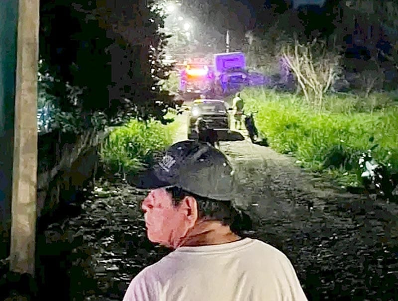 ¡JOVEN MUJER ESCAPA POR LA “PUERTA FALSA”!