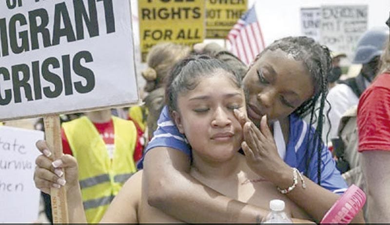 ¡DEPORTACIÓN EXPEDITA DE MIGRANTES A PAÍSES QUE NO SON LOS DE ORIGEN! - CORTE SUPREMA DE EU