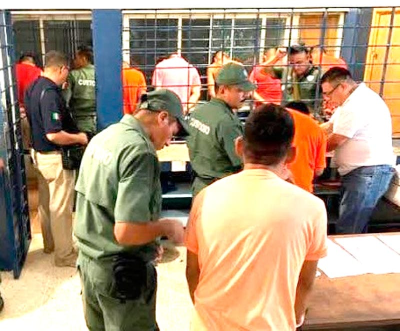 ¡MATAN A FEMINICIDA! - ABDIEL FRANCISCO FUE GOLPEADO EN UN RIÑA DENTRO DEL PENAL DE COATZACOALCOS