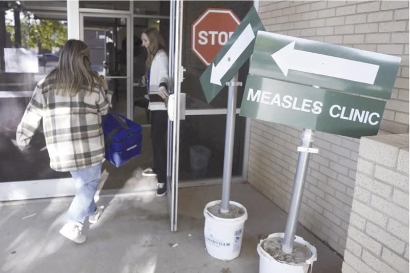 ¡RECOMIENDA EU A VIAJEROS VACUNARSE CONTRA SARAMPIÓN!