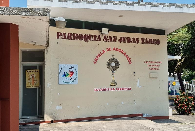 ¡ROBAN CAMPANA DE BRONCE DE LA PARROQUIA DE SAN JUDAS TADEO!