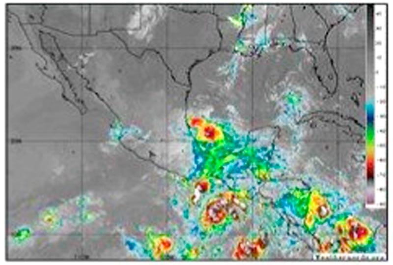 ¡ERICK TRAE MUCHA AGUA! - Y TRUENOS