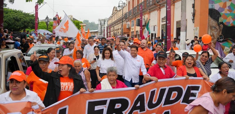 ¡PROTESTAN EN PAPANTLA! - GRITAN FRAUDE DEL OPLE