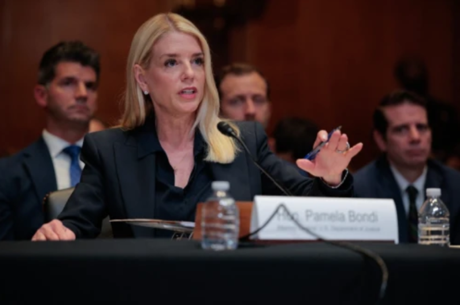 ¡FISCAL DE EU PONE A MÉXICO EN LA LISTA DE “ADVERSARIOS” JUNTO A IRÁN, CHINA Y RUSIA!