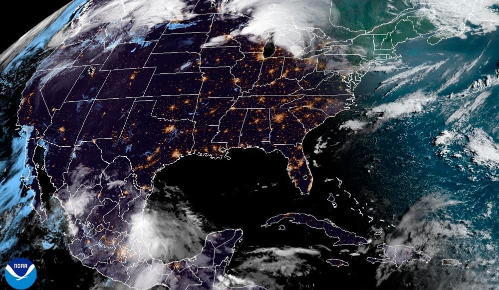 ¡YA ESTAMOS EN VERANO EN EL HEMISFERIO NORTE! - *UN FIN DE SEMANA HÚMEDO Y CÁLIDO...