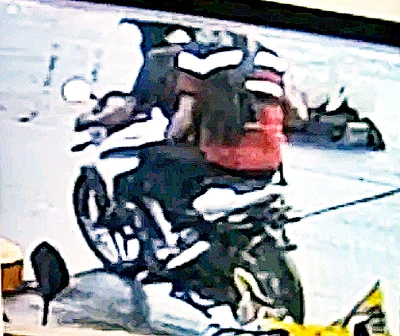 ¡EMPISTOLADOS ATRACAN COMERCIOS EN TEJERÍA!