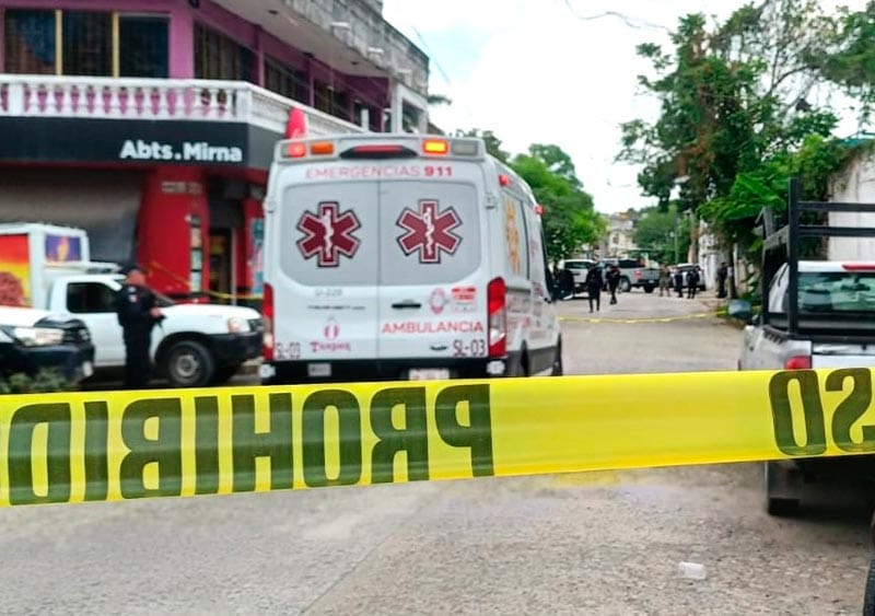¡ASESINAN A TRABAJADOR DE TERMOELÉCTRICA EN TUXPAN! - LUIS ÁNGEL DE 23 AÑOS FUE EJECUTADO FRENTE A SU MAMA