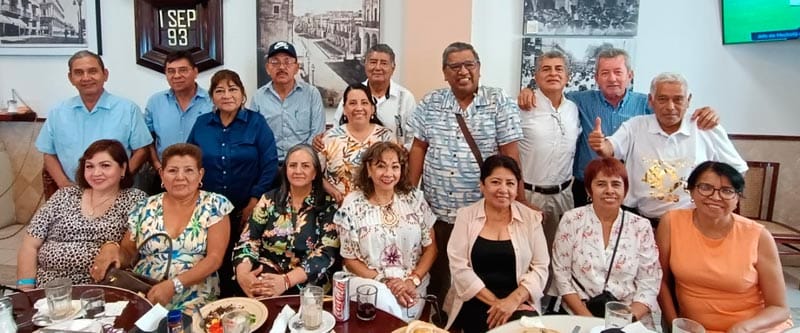 EX ALUMNOS DE LA FACYTC DE LA GENERACIÓN 1981-1985