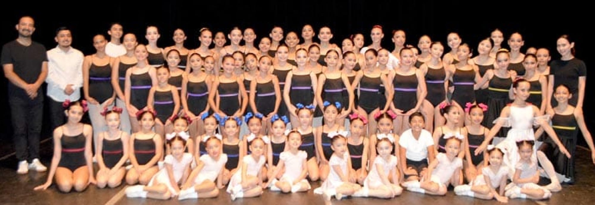 REALIZAN MUESTRA ACADÉMICA Y COREOGRÁFICA