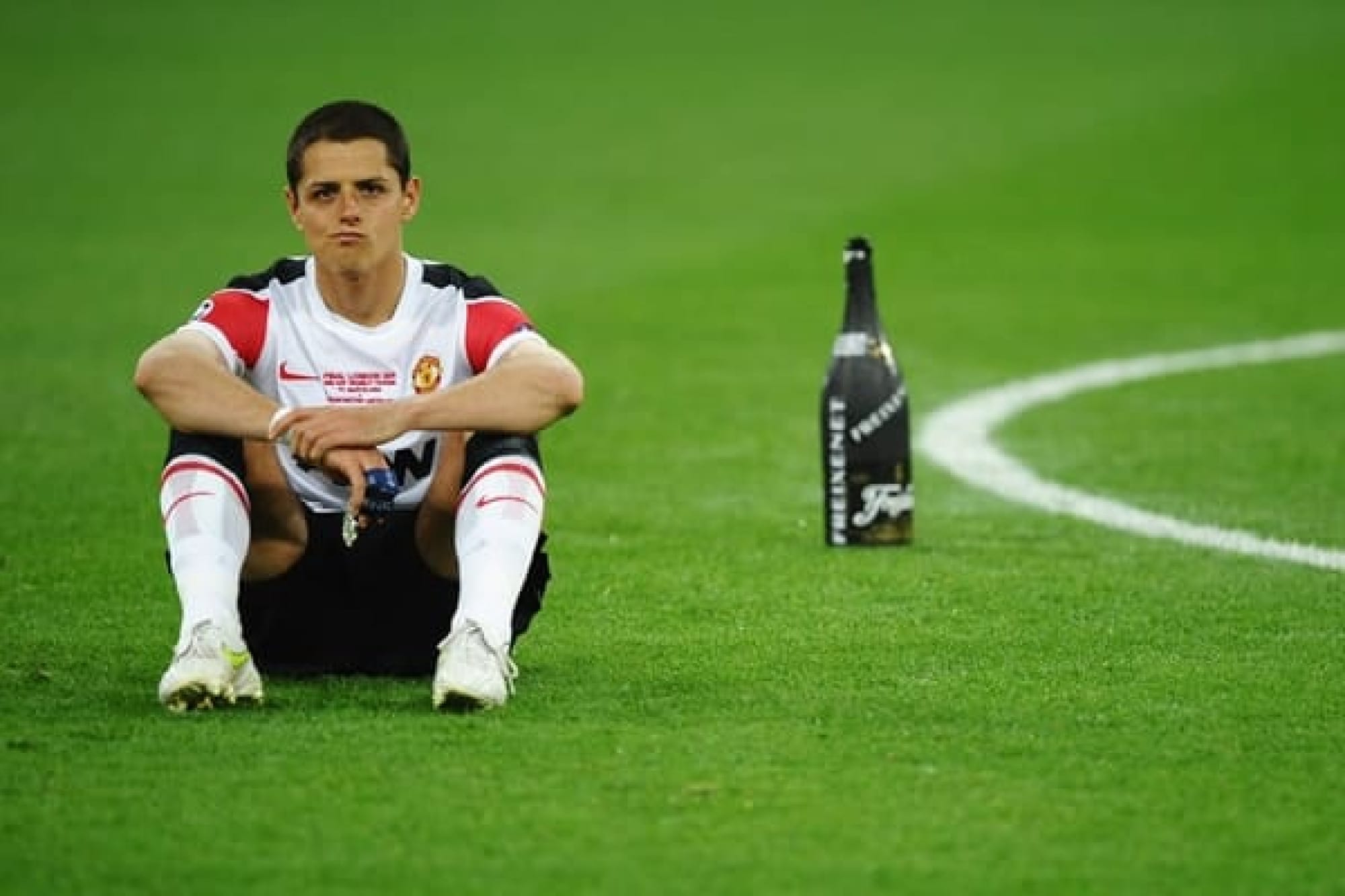 ¡”CHICHARITO” SIGUE LESIONADO Y NI A LA BANCA!