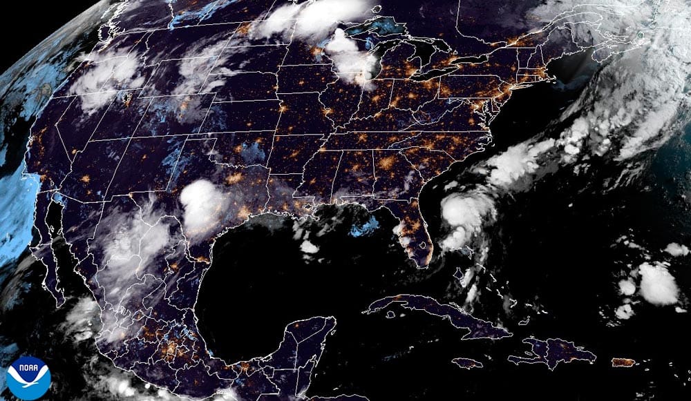 ¡HOY MÁS LEJOS DEL SOL! - *A LAS TRES DE LA TARDE EL AFELIO...