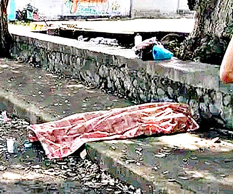 ¡“EL RUSO” MURIÓ DESNUCADO POR UN TROPEZÓN!