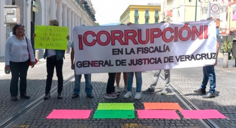 ¡CIUDADANOS CONTRA FISCALÍA DE XALAPA! - *Denuncian irregularidades