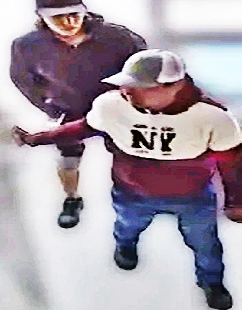 ¡ASALTANTES MOTORIZADOS ATRACAN COMERCIOS EN LA ZONA CONURBADA!