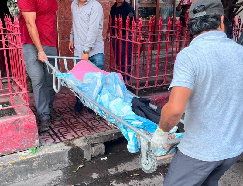 ¡MUERE ABUELITO EN EL HOTEL PARÍS!