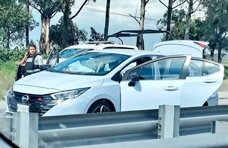 ¡DOS MUERTOS Y UN HERIDO EN VIOLENTO ASALTO EN LA AUTOPISTA ORIZABA-PUEBLA!