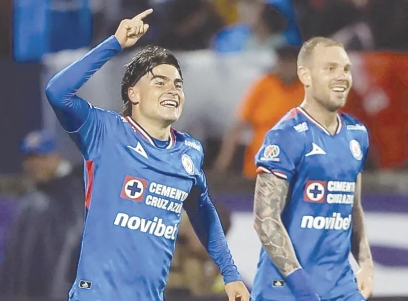 ¡ACECHA CRUZ AZUL LIDERATO, VENCE 1-0 AL TOLUCA!