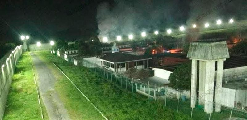 ¡EJÉRCITO Y GUARDIA NACIONAL TOMAN EL CONTROL DEL PENAL! - *Con Policías antimotines de SSP