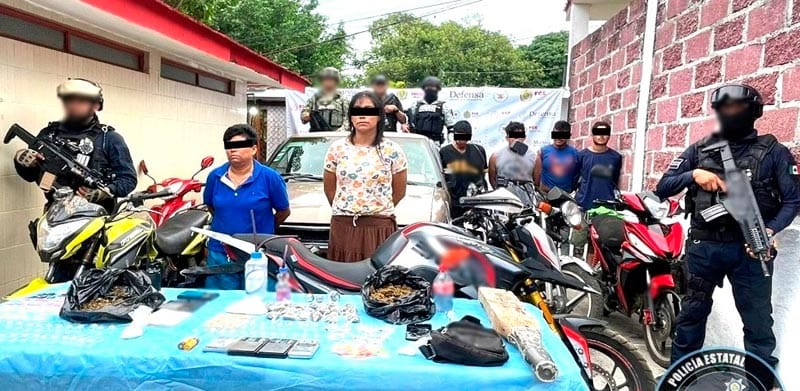 ¡CAEN BANDA DE NARKIKIRIS EN CATEOS EN SAN ANDRÉS TUXTLA! - LES DECOMISARON MARIHUANA, ARMAS, MOTOCICLETAS Y UNA CAMIONETA