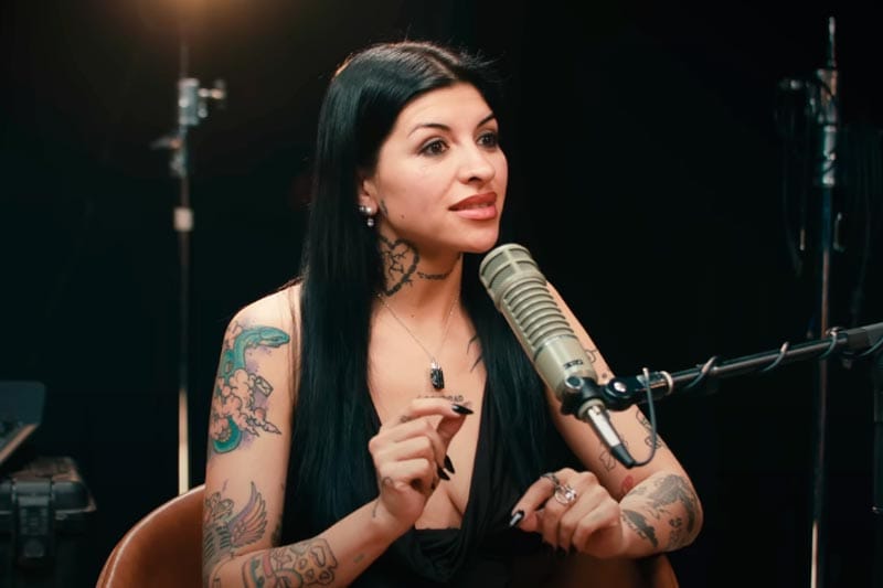 ABANDONA CAZZU LA CASA DONDE VIVÍA,  POR NO PODER PAGAR LA RENTA