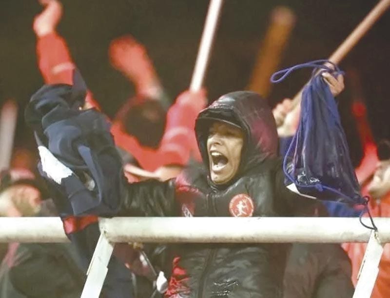 ¡MÁS DE CIEN ARRESTADOS EN AVELLANEDA!