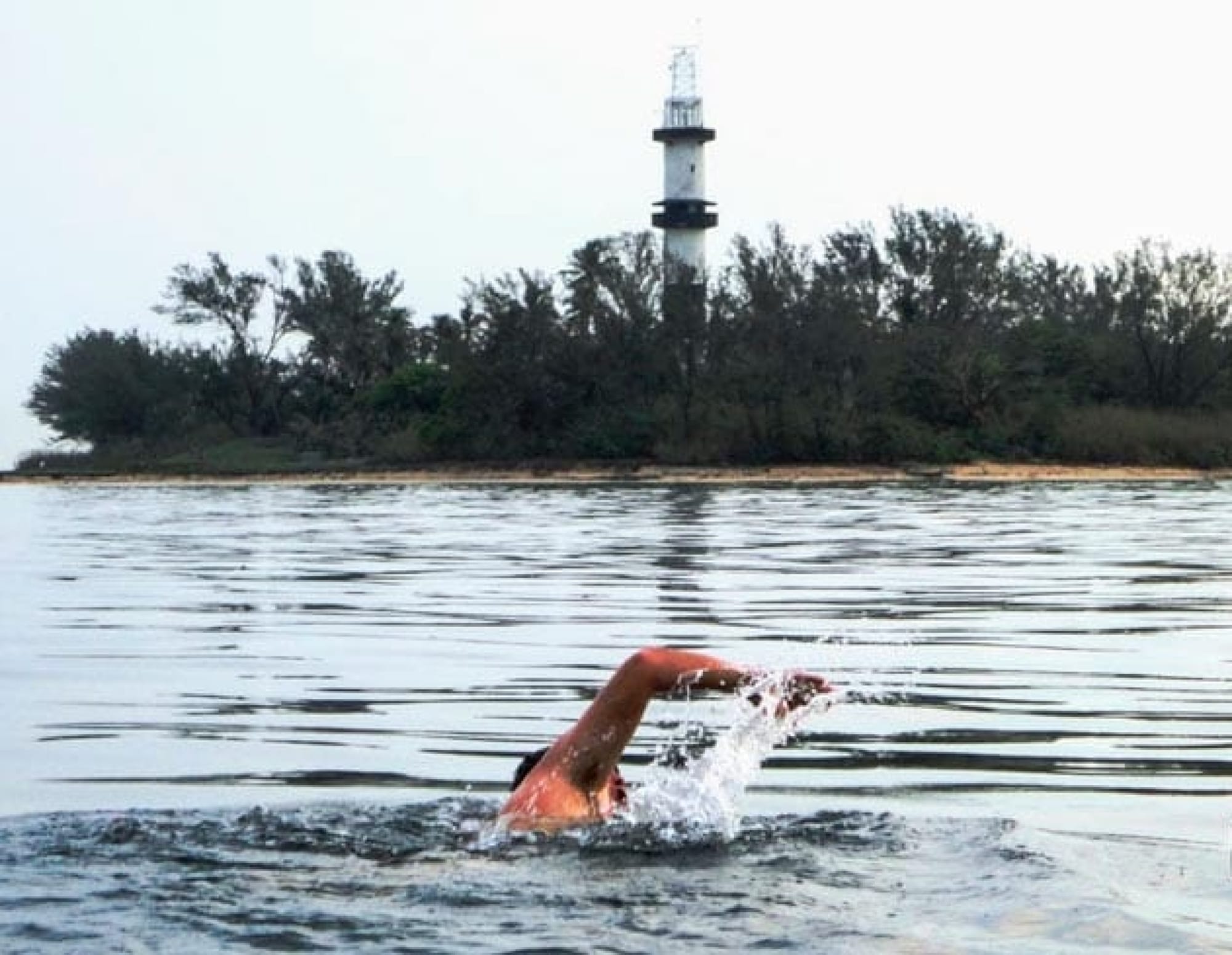 ¡MARIO CASTILLO, GRAN PIONERO DE AGUAS ABIERTAS EN VERACRUZ! - *Nadó alrededor de la Isla de Sacrificios