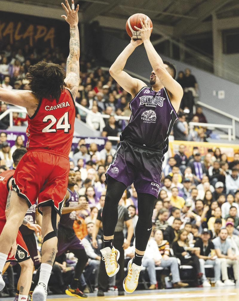 ¡REGRESA SELECCIONADO NACIONAL JORGE CAMACHO A LOS HALCONES DE XALAPA!