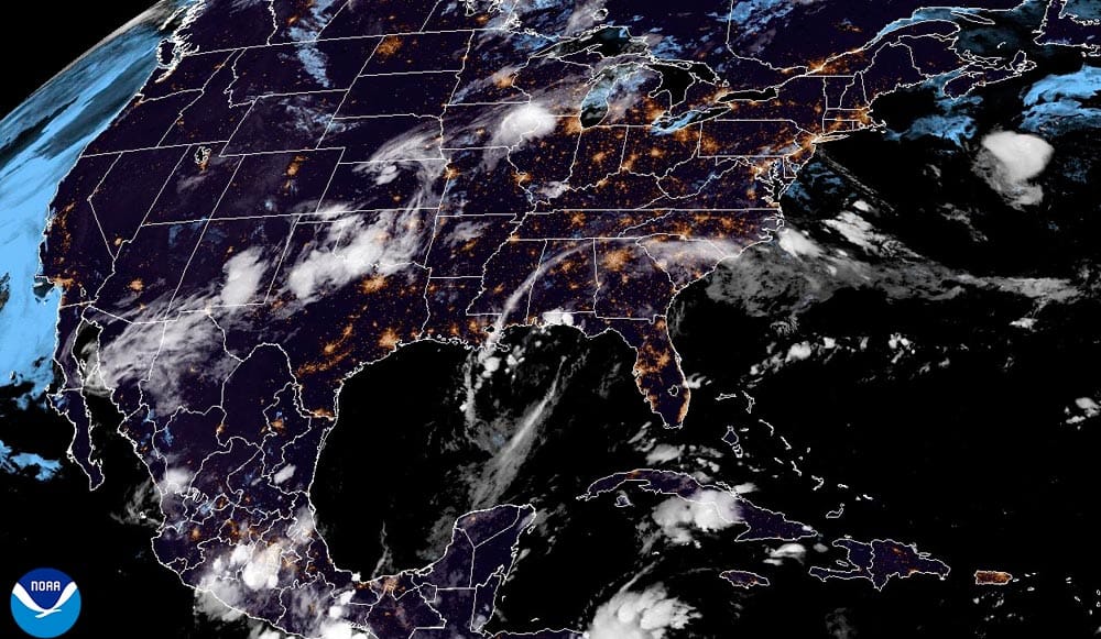 ¡"ERIN" SE HARÁ HURACÁN A MEDIO ATLÁNTICO! - *SE ACERCA ONDA DEL ESTE A YUCATÁN