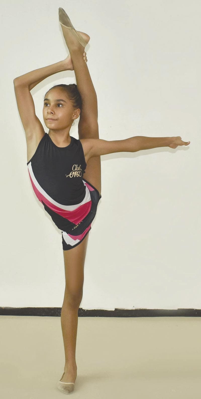 ¡GIMNASTAS A PRUEBAS NACIONALES!