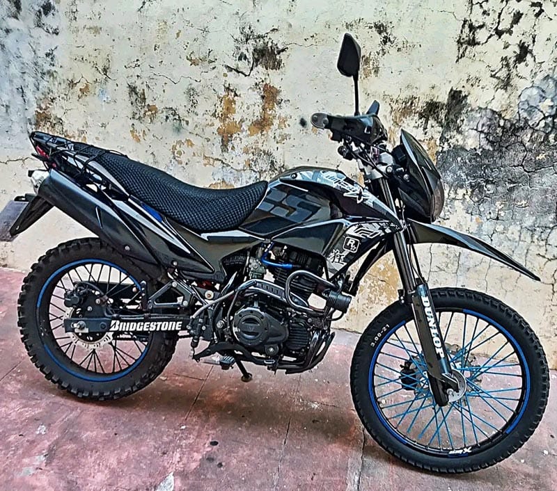 ¡ROBAN MOTO DEPORTIVA EN EL COYOL!