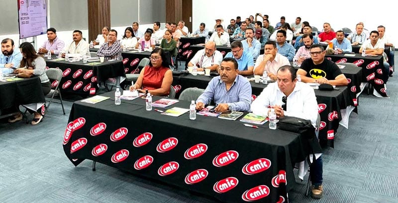 ¡MANDAN A LA ESCUELITA A LOS NUEVOS FUNCIONARIOS DE 18 AYUNTAMIENTOS!