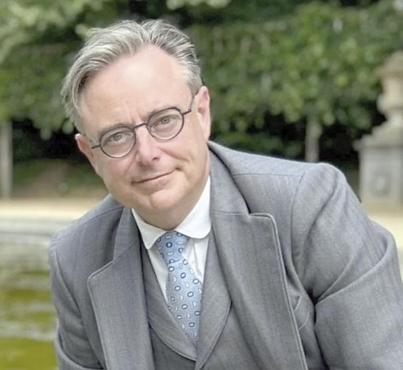 ¡DEFIENDE DE WEBER DESIGNACIÓN DE CARTELES COMO TERRORISTAS! - IGUALITO QUE TRUMP