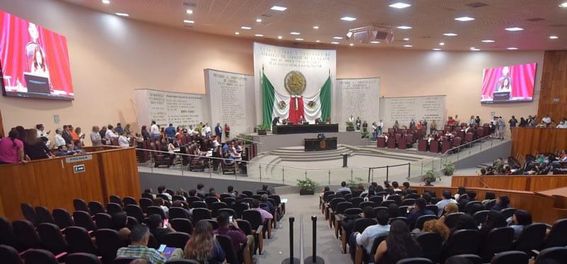 ¡“VIACRUCIS” DE ALCALDES! - ÚJULE