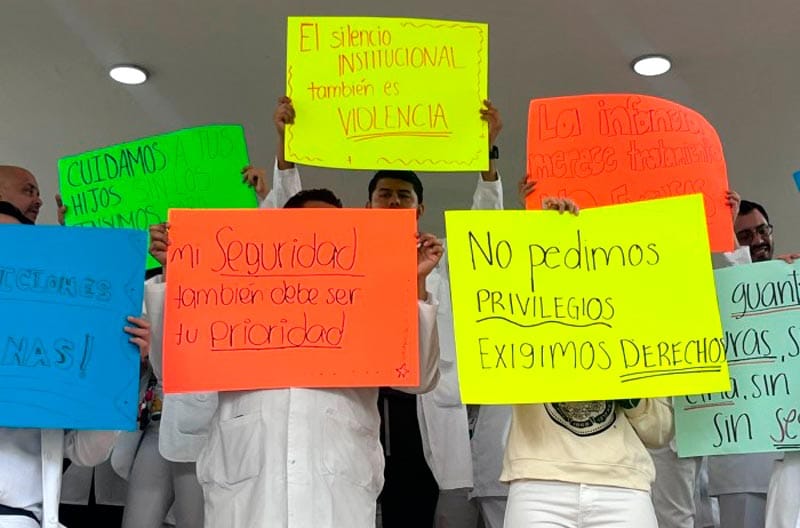 ¡REBELIÓN DE MÉDICOS! - TENÍA QUE SER