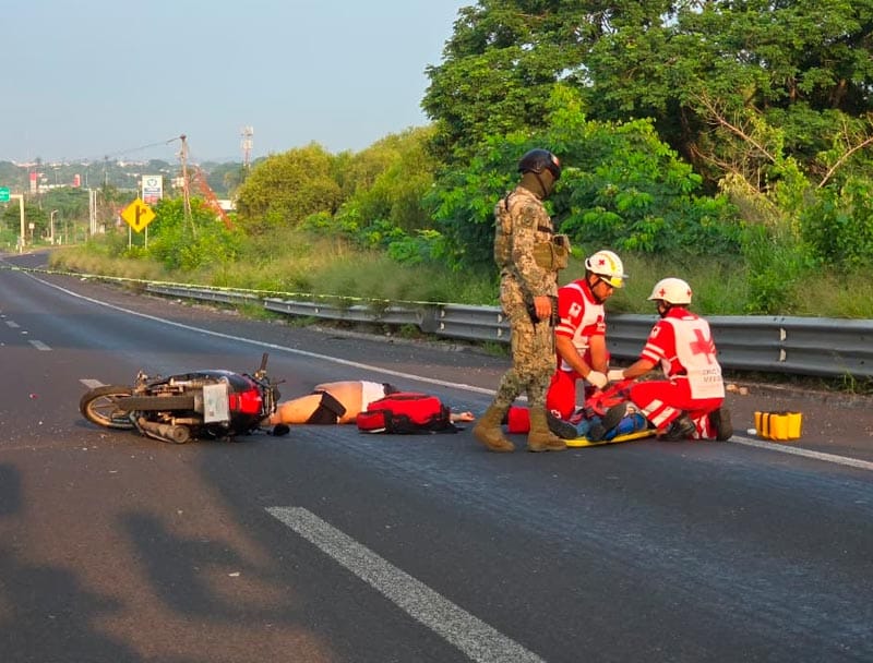 ¡MUJER PIERDE LA VIDA EN ACCIDENTE DE MOTOCICLETA!