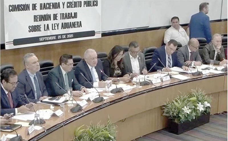 ¡RECONOCEN CORRUPCIÓN Y CONTRABANDO!