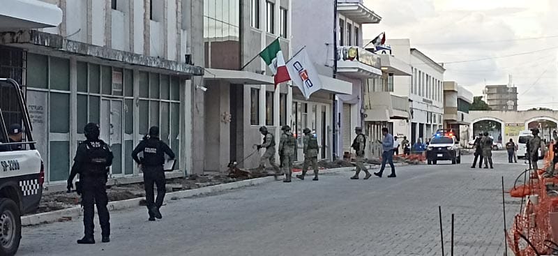 ¡AMENAZAN CON EXPLOTAR “BOMBA YUCATECA” EN OFICINAS DE CICE!