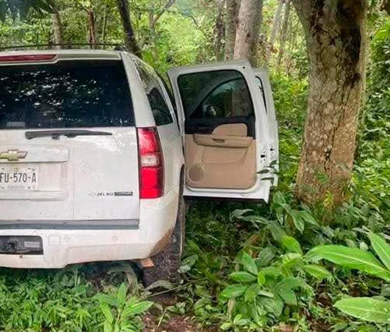 ¡NO APARECEN LOS EMPRESARIOS! - ENCUENTRAN LA CAMIONETA, PERO...