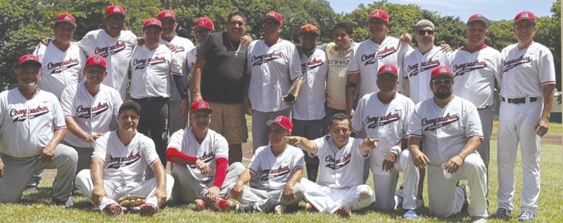 ¡COMPADRES SE CORONA CAMPEÓN DE CAMPEONES!