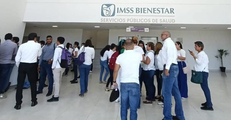 ¡RENUNCIAN MÉDICOS ESPECIALISTAS! - DEL IMSS BIENESTAR DE COATZACOALCOS