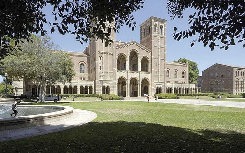 ¡ESTUDIANTES, PROFESORES Y PERSONAL DE UNIVERSIDAD DE CALIFORNIA DEMANDAN A GOBIERNO DE TRUMP!