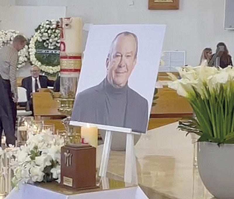 ¡“VUELA ALTO, PAPITO”!