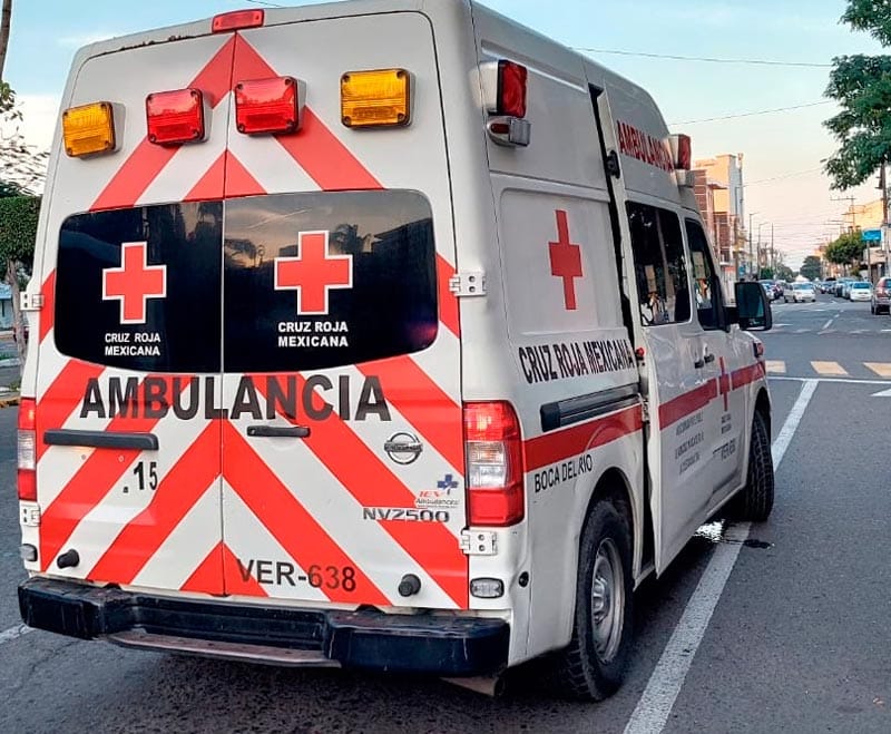 ¡FALLECE ADULTO POR UN INFARTO DENTRO DE UNA FONDA!