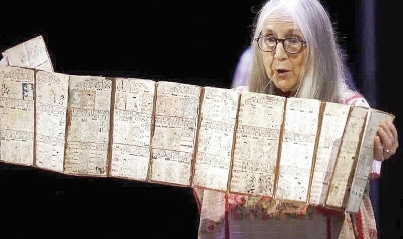 ¡MURIÓ LA ASTRÓNOMA JULIETA FIERRO!