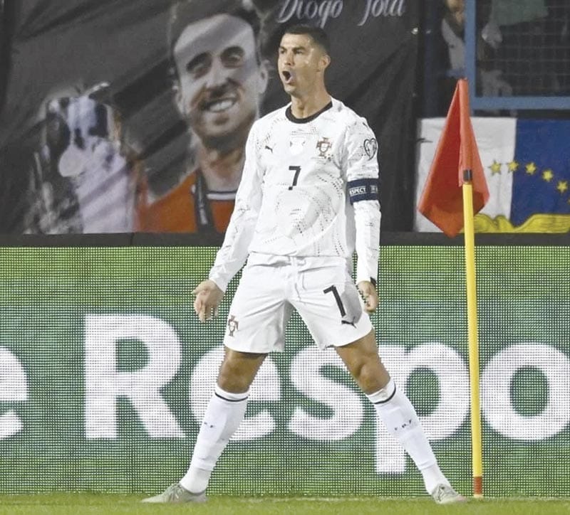¡CRISTIANO RONALDO MARCA DOBLETE CON PORTUGAL ANTE ARMENIA!
